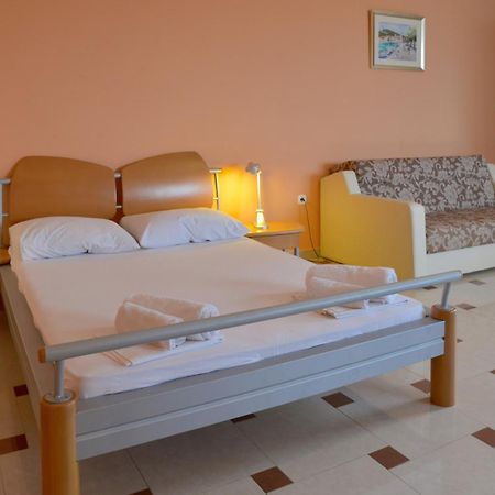 Oasis Blue Apartment Primosten Luaran gambar